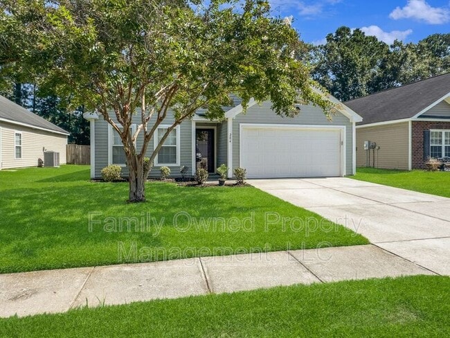 Photo - 204 Wildberry Ln
