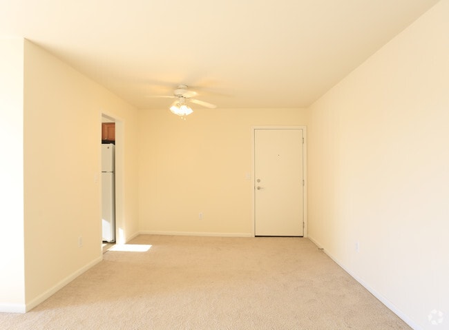 DINING ROOM 2BR