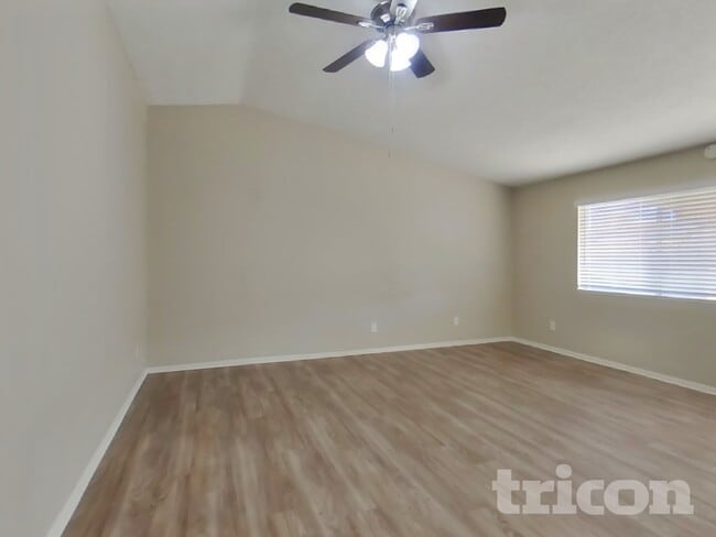 Photo - 13601 N 41st St