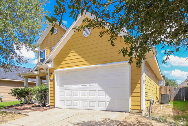 Building Photo - 19622 Plantation Tree Ct Rental