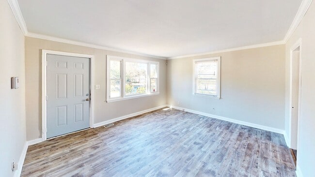 Photo - 2320 Vanderbilt Rd