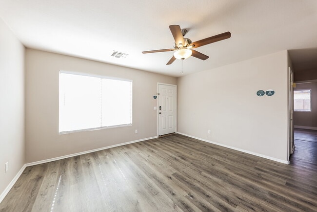 Photo - 8560 W Mission Ln