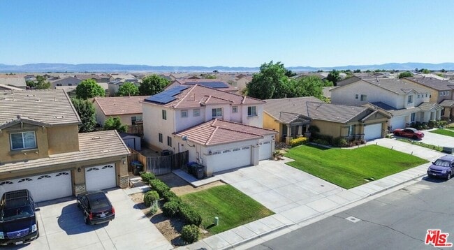 Photo - 3056 Janine Ave