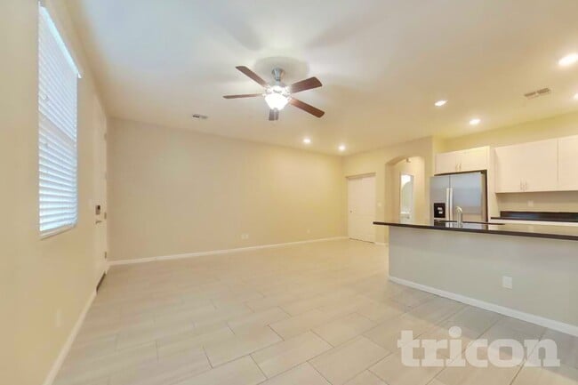 Photo - 12564 W Hummingbird Terrace