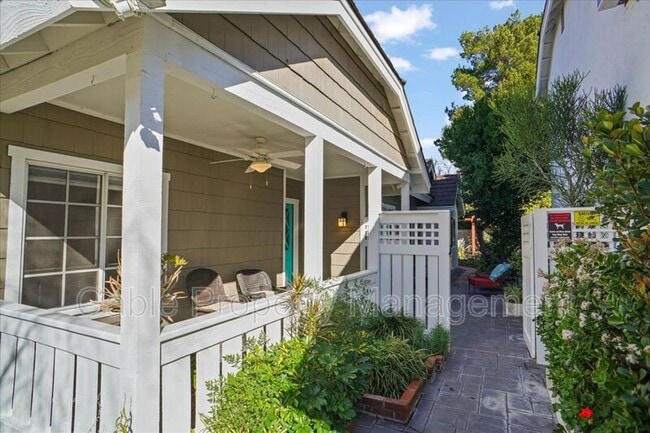 Photo - 26020 Moreno Dr