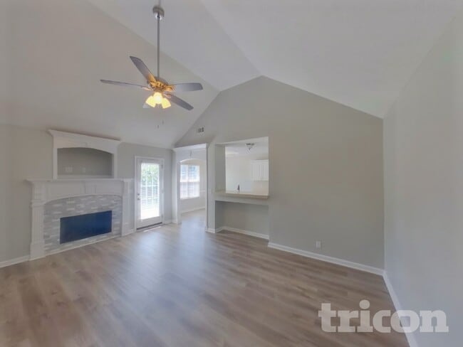 Photo - 1507 Antebellum Dr