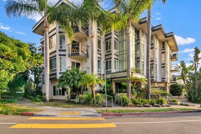 Building Photo - Gorgeous Studio in La Jolla Village! Avail... Rental