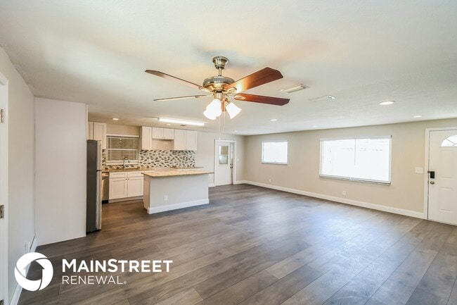 Photo - 468 Alsey Dr