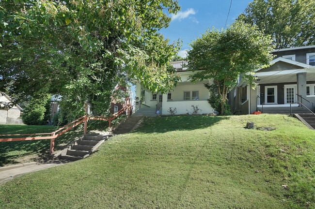 Photo - Bellaire Residence