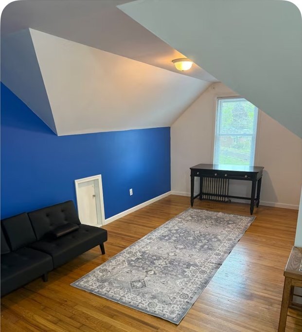 233 Roosevelt Ave