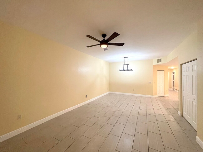 Photo - 1840 Sandhill Crane Dr Unit 1