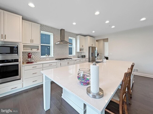 Photo - 221 Red Oak Ridge Pl