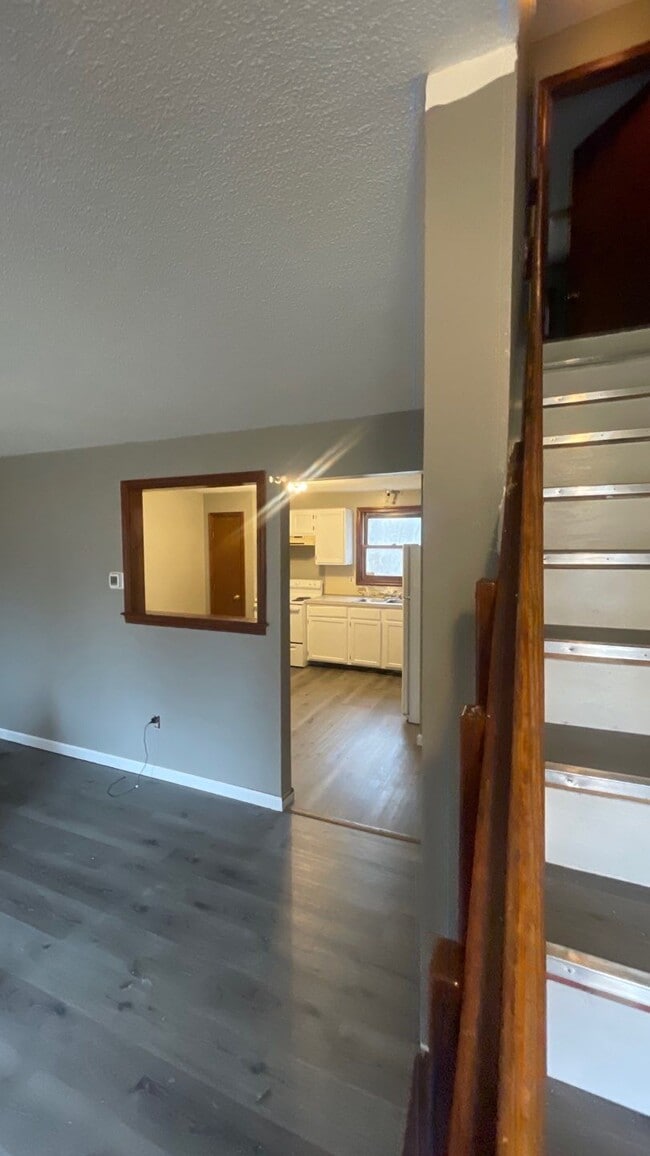 Photo - 63 -65 Wisteria St