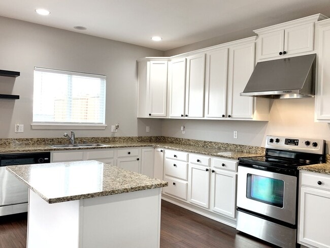 Photo - Remodeled open home in Maple Valley