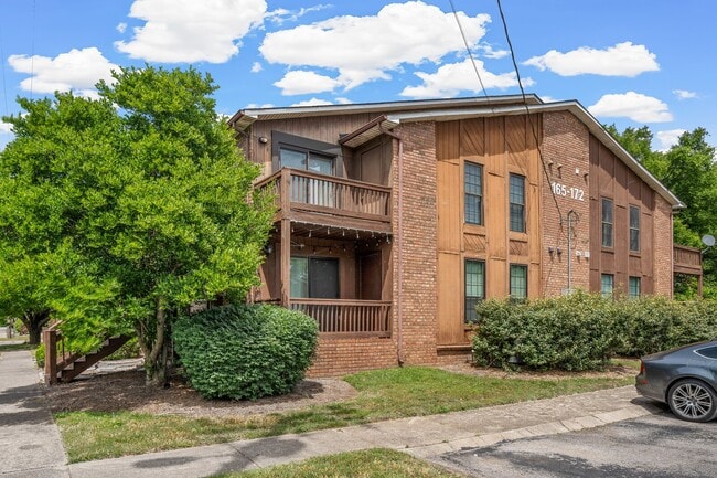 Building Photo - 171 Brooke Castle Dr