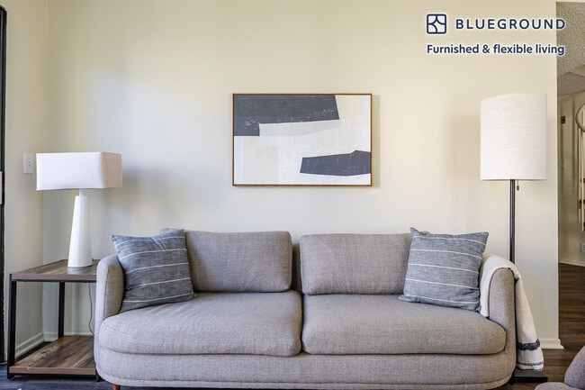 Photo - 747 Gayley Ave Unit FL4-ID1427