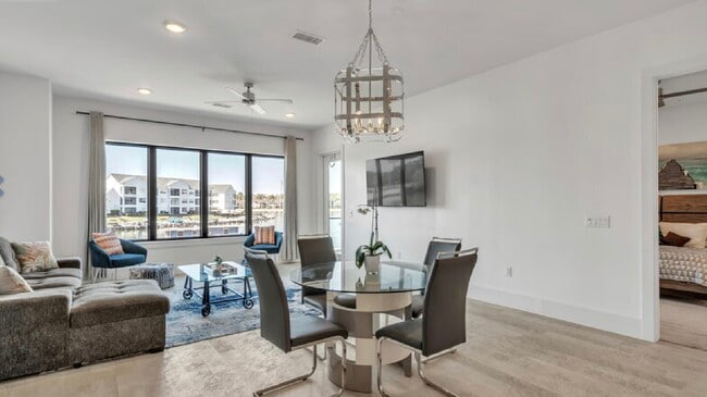 Photo - 15260 TX-105 Unit 102