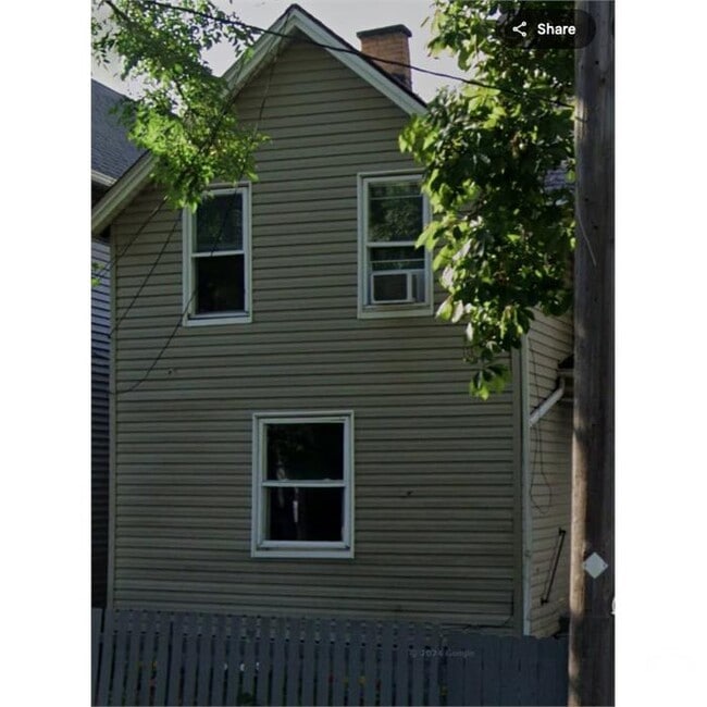 Building Photo - 3224 Monroe Ave Unit Down Front