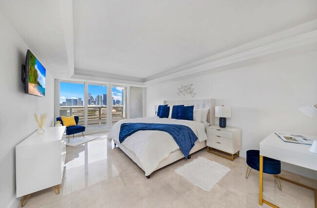 Photo - 1717 N Bayshore Dr Unidad ID1054098P