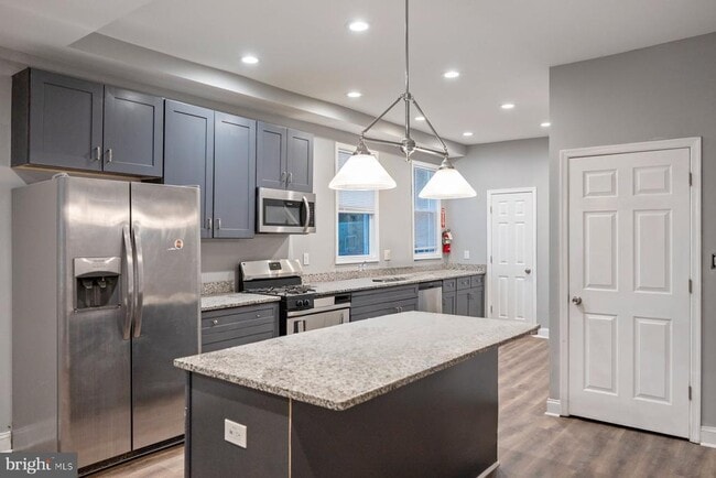 Building Photo - 2909 Echodale Ave