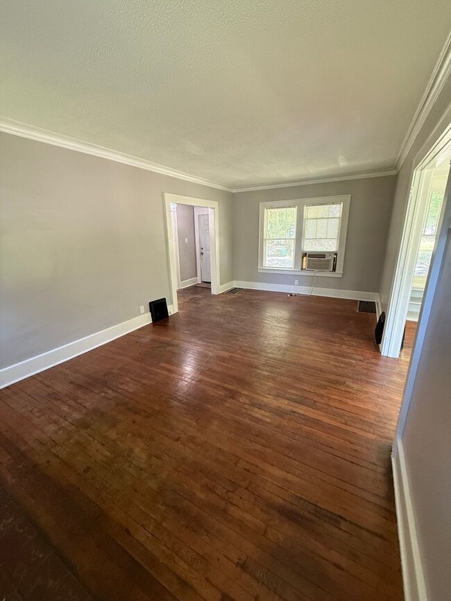 Photo - 227 Crandall Ave