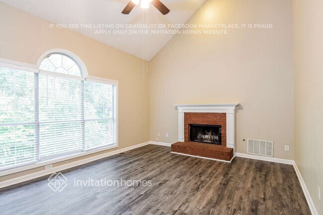 Photo - 2624 Sterling Dr NW