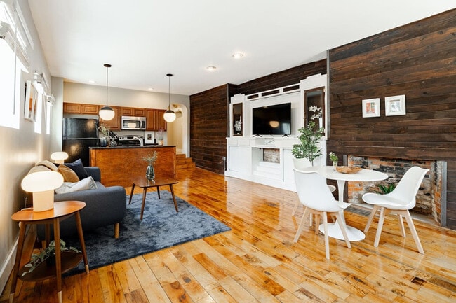 Photo - 400 E 13th St Unidad SI ID1056132P