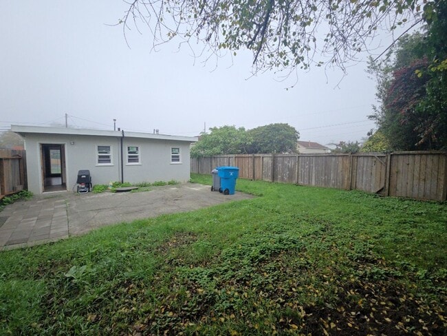 Photo - 1BR/1BA house on Henderson St. in Eureka!