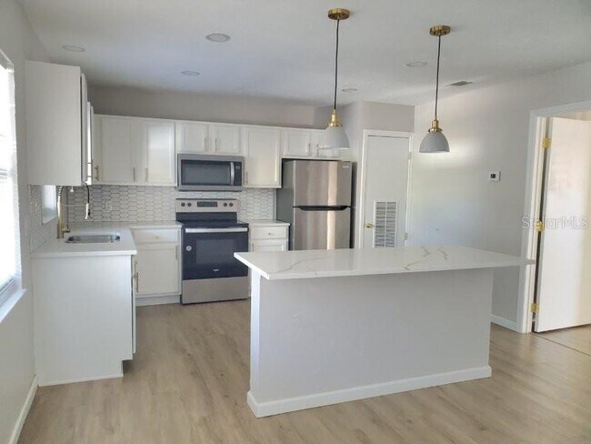 4390 Sibley Bay St Unit J-D