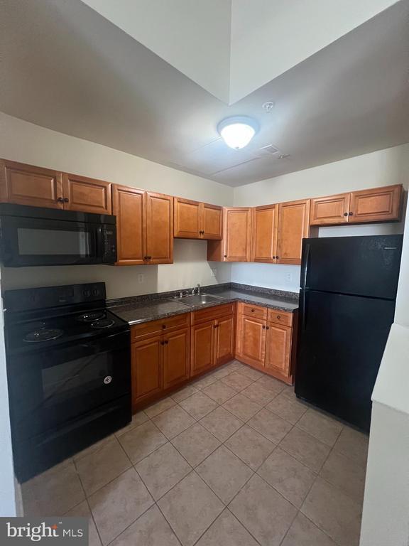 Building Photo - 317 NORTH Ave Unit 110