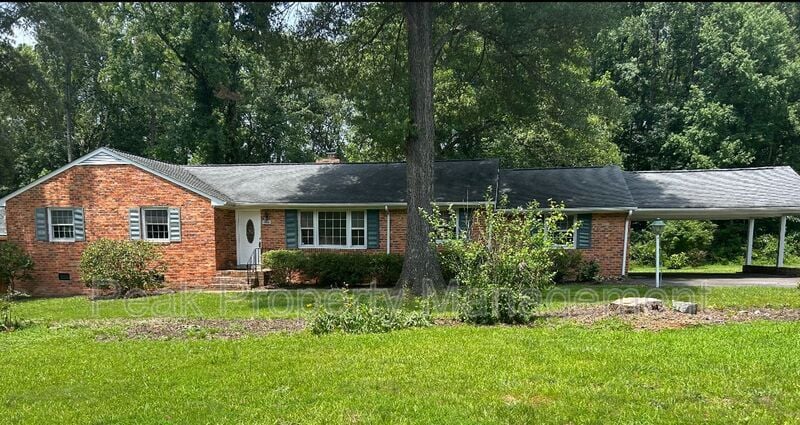 Photo - 1866 Walkerton Rd House