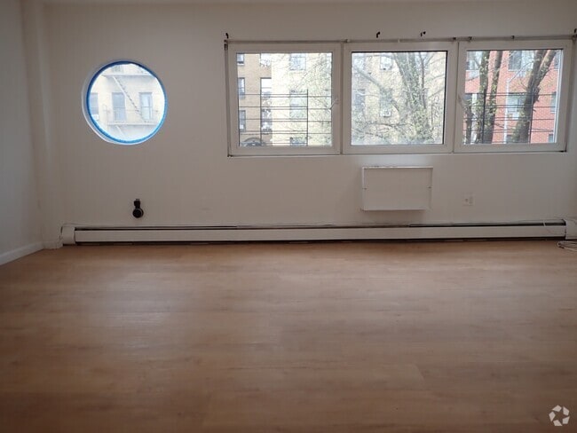 Building Photo - 1174 Sherman Ave Unit 2 Rental