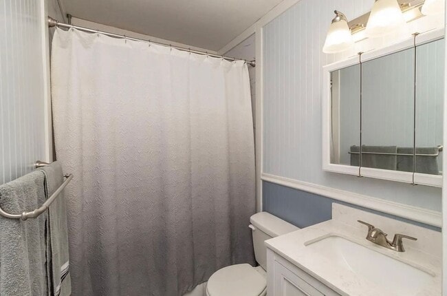 Photo - 16477 21st St S