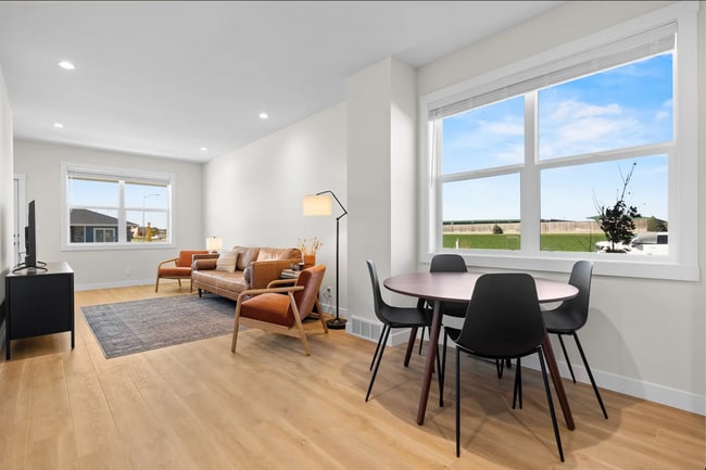 Photo - 3130 W Laux Dr