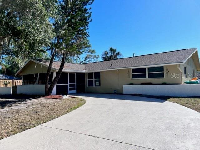Photo - 424 Vannell St