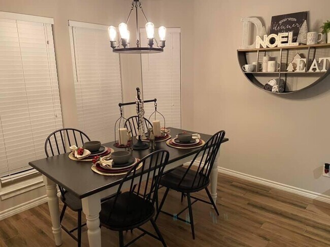 Photo - 6640 Westwood Village Dr