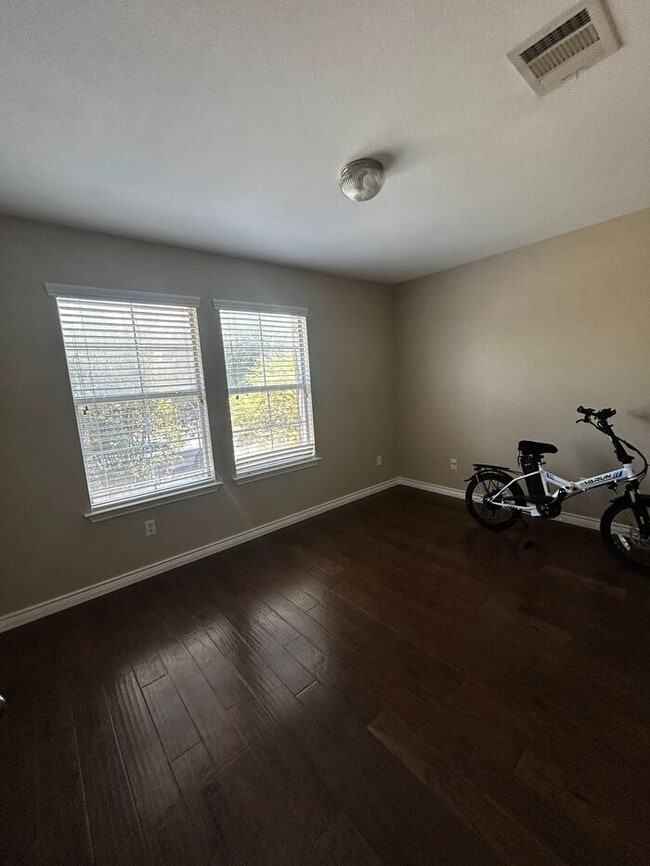 Photo - Charming 3 beds 2 baths in Pflugerville!