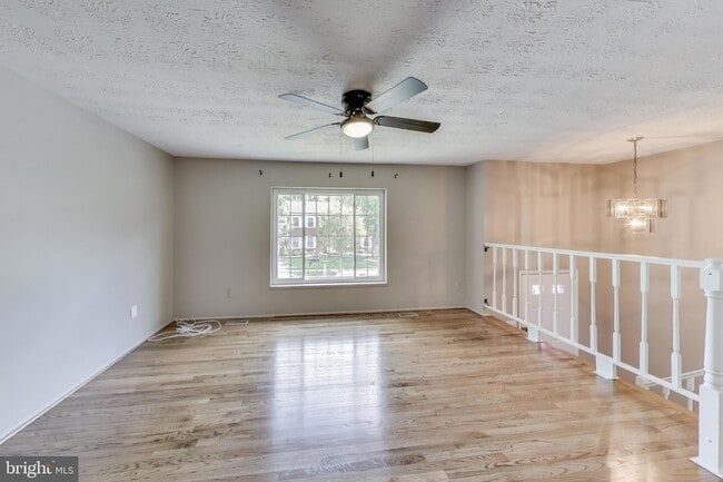 Photo - 9217 Briarchip St