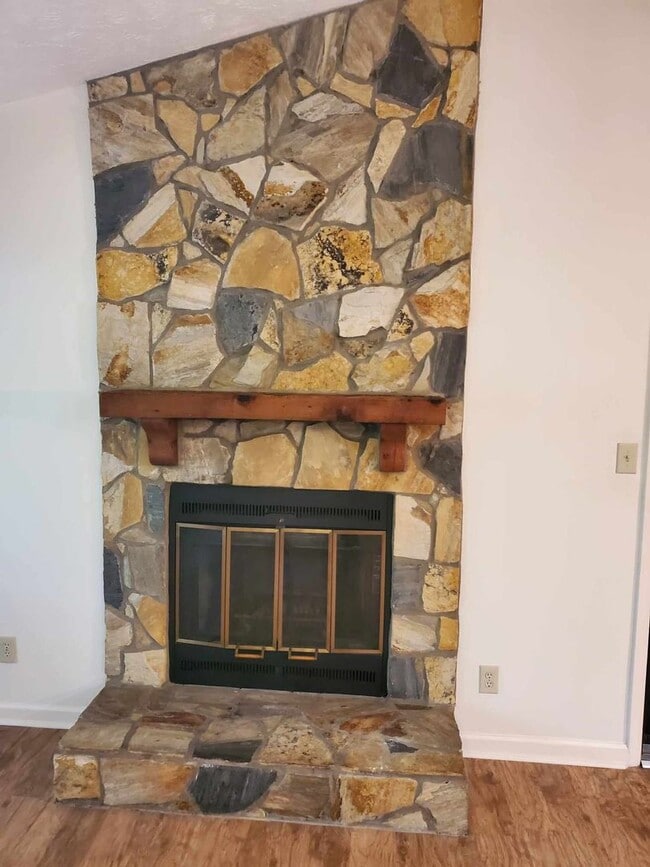 Photo - 2 Bedroom, 2 Bath Apartment