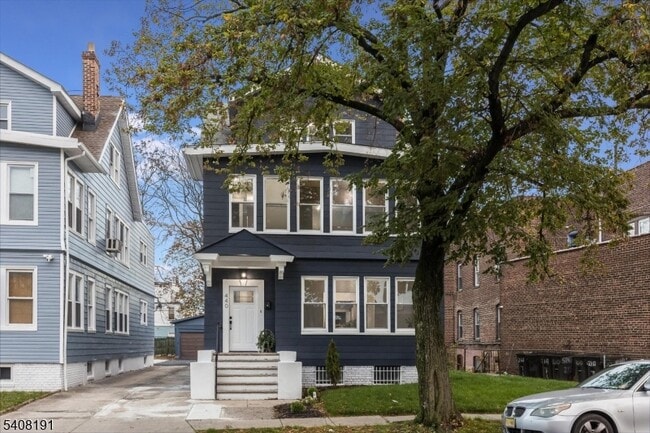 Photo - 440 N Grove St Unit 1