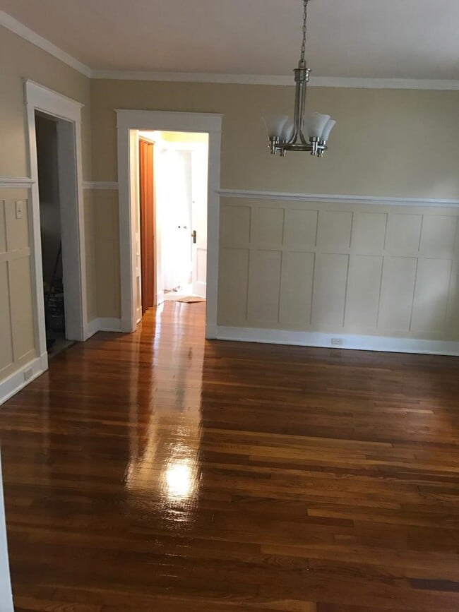 Unidad 1 - 6637 Dalzell Plz