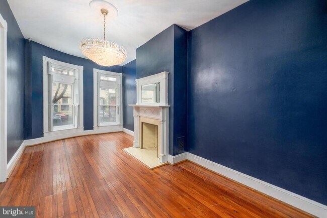 Photo - 216 E Biddle St