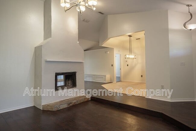 Photo - 1321 Myrtle Dr