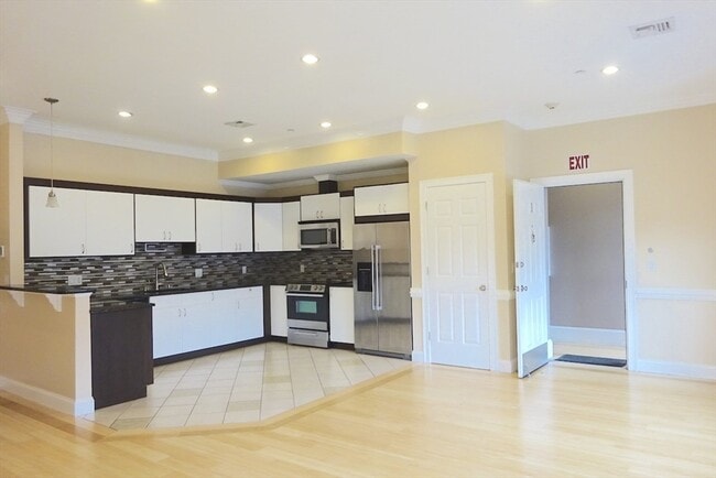 Photo - 473 Revere Beach Pkwy Unit 1
