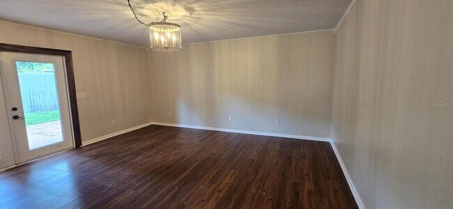 Photo - 5401 NW 63rd Pl
