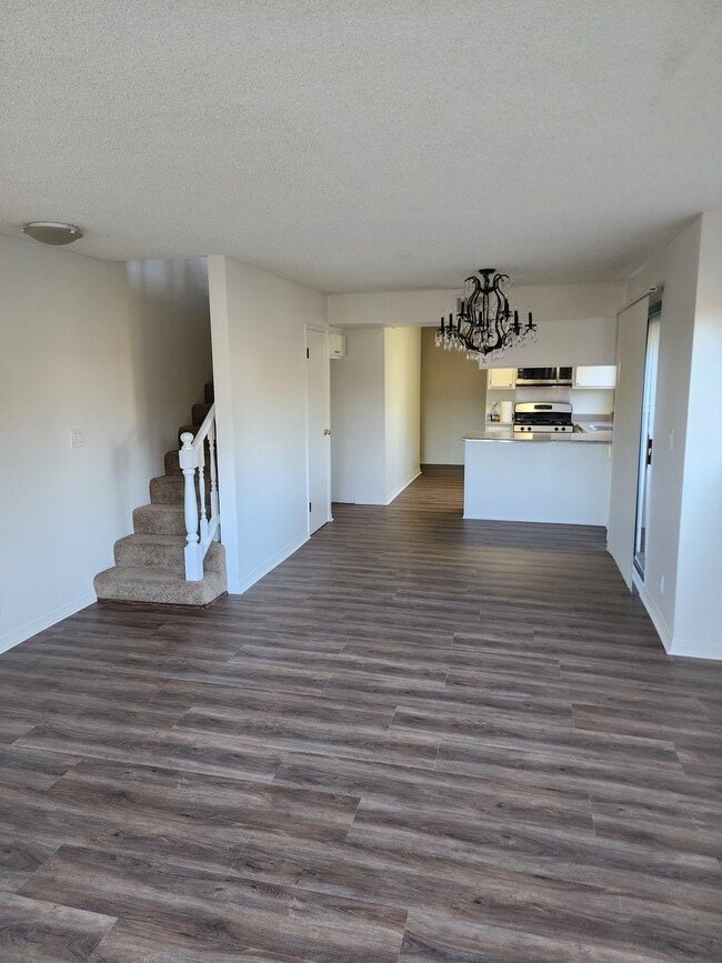 Building Photo - 809 S Adams St Unit Apt 1
