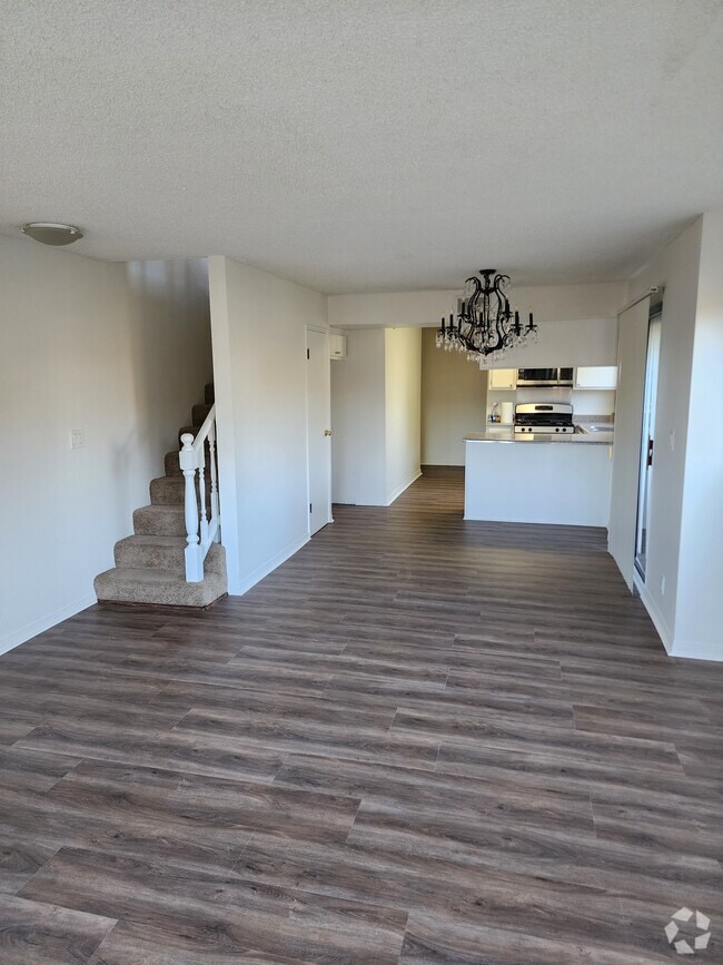 Building Photo - 809 S Adams St Unit Apt 1