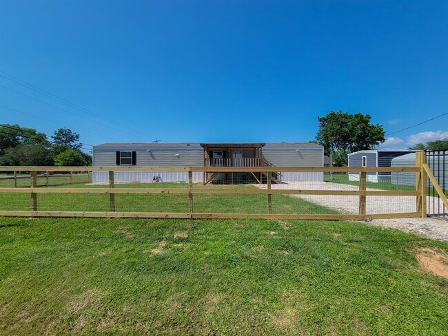 Photo - 7501 Primrose-