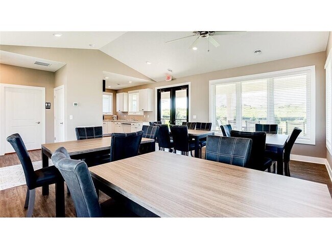 Photo - 18334 Hamby Wy