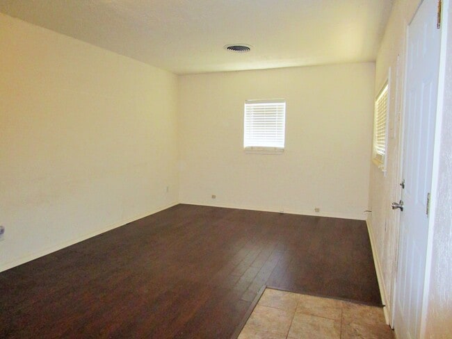 Photo - Cute and Private One Bedroom House